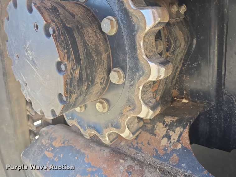 image for item DO7910 2012 Kubota SVL90 tracked skid steer loader