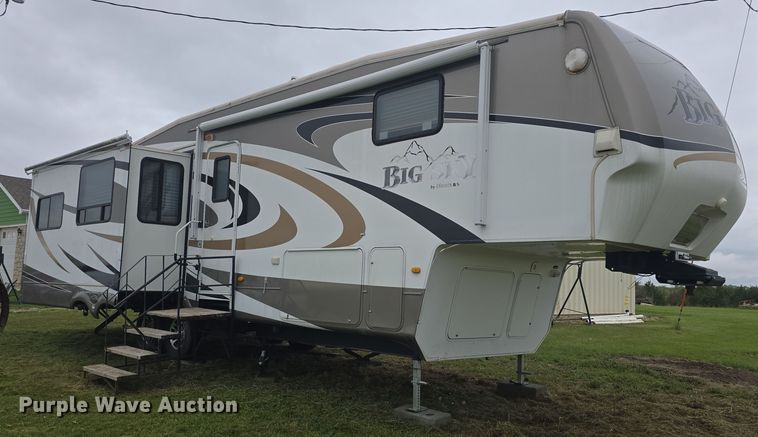 image for item DO7932 2009 Keystone Montana Big Sky camper