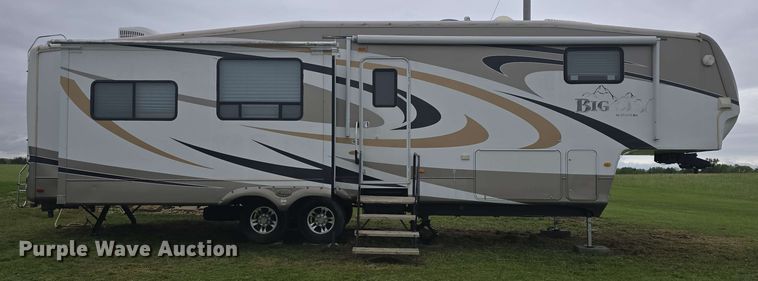 image for item DO7932 2009 Keystone Montana Big Sky camper