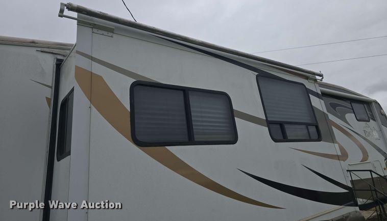 image for item DO7932 2009 Keystone Montana Big Sky camper