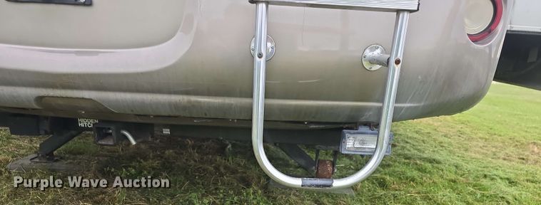 image for item DO7932 2009 Keystone Montana Big Sky camper