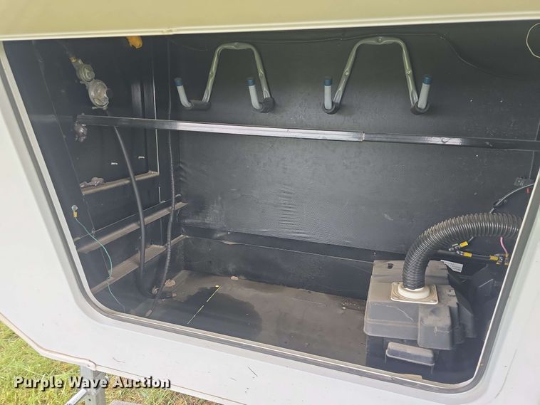 image for item DO7932 2009 Keystone Montana Big Sky camper