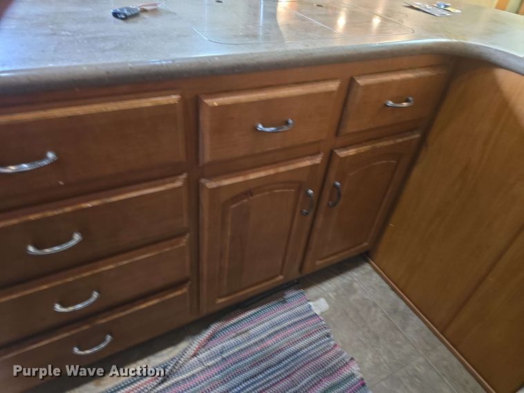 image for item DO7932 2009 Keystone Montana Big Sky camper