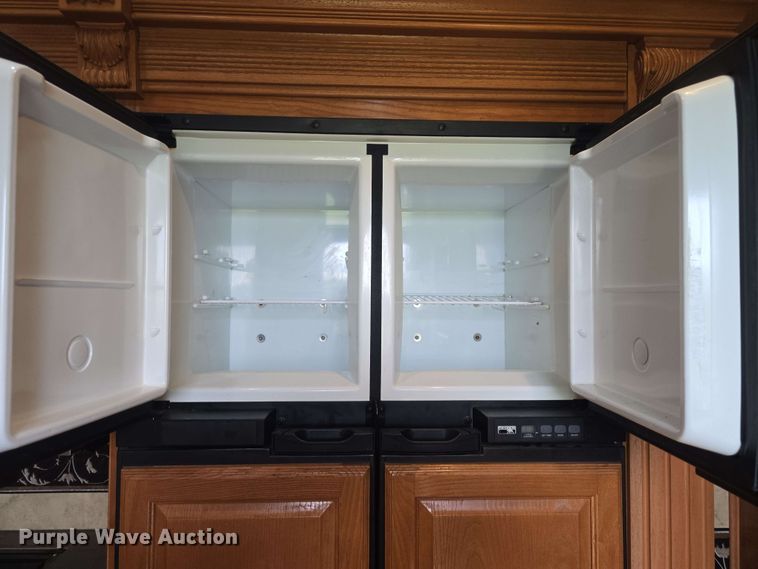 image for item DO7932 2009 Keystone Montana Big Sky camper