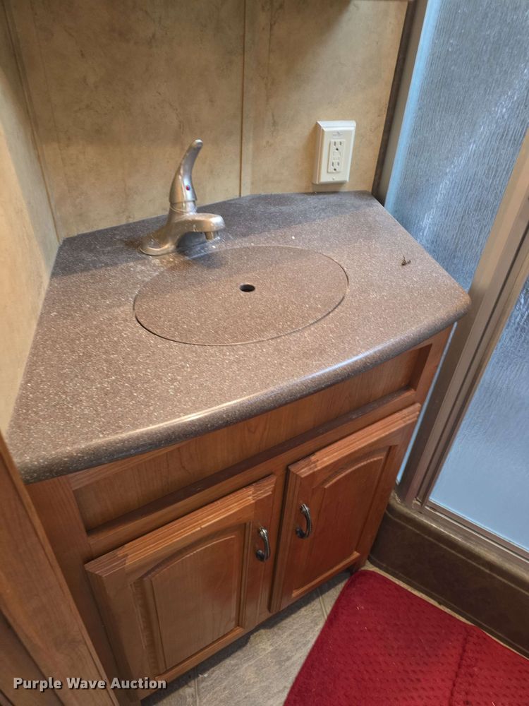 image for item DO7932 2009 Keystone Montana Big Sky camper