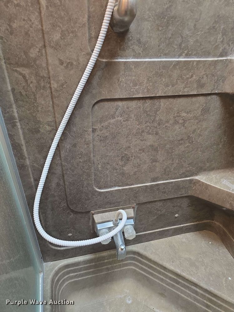 image for item DO7932 2009 Keystone Montana Big Sky camper