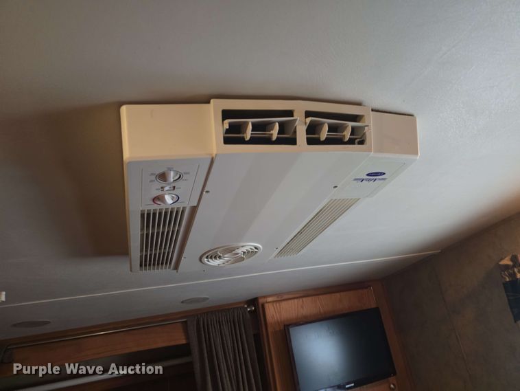 image for item DO7932 2009 Keystone Montana Big Sky camper