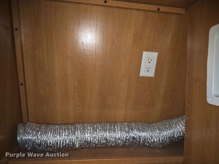 image for item DO7932 2009 Keystone Montana Big Sky camper