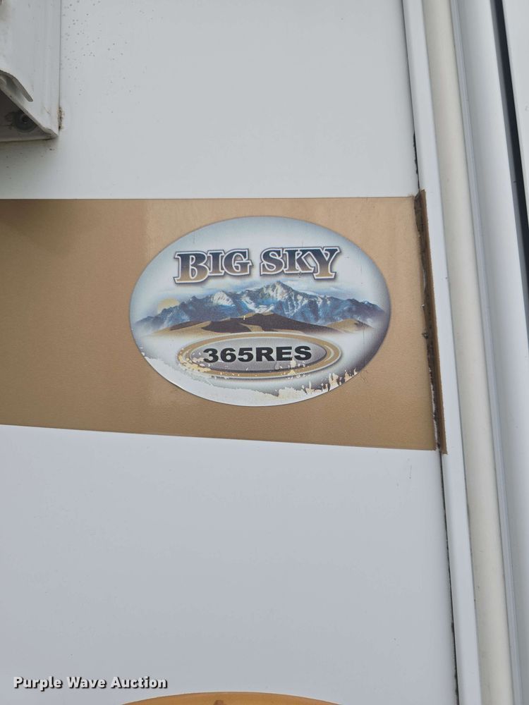 image for item DO7932 2009 Keystone Montana Big Sky camper