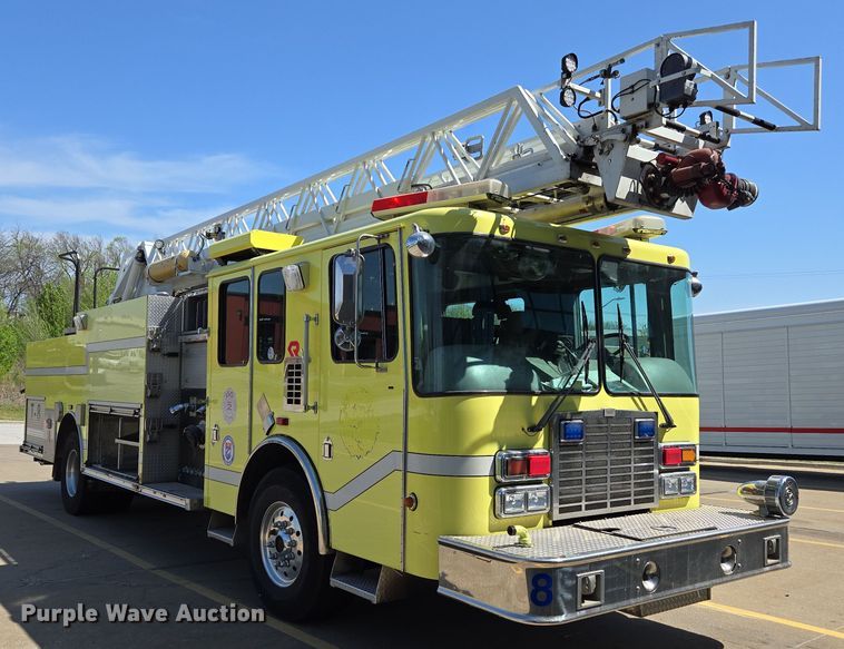 image for item DP6326 2003 HME Central States Fire Apparatus ladder fire truck