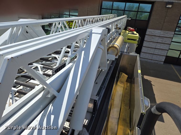 image for item DP6326 2003 HME Central States Fire Apparatus ladder fire truck