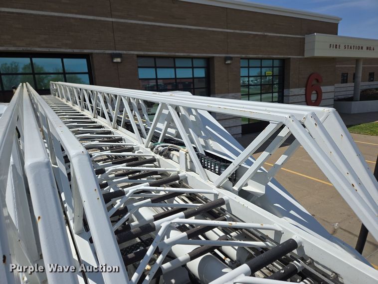 image for item DP6326 2003 HME Central States Fire Apparatus ladder fire truck