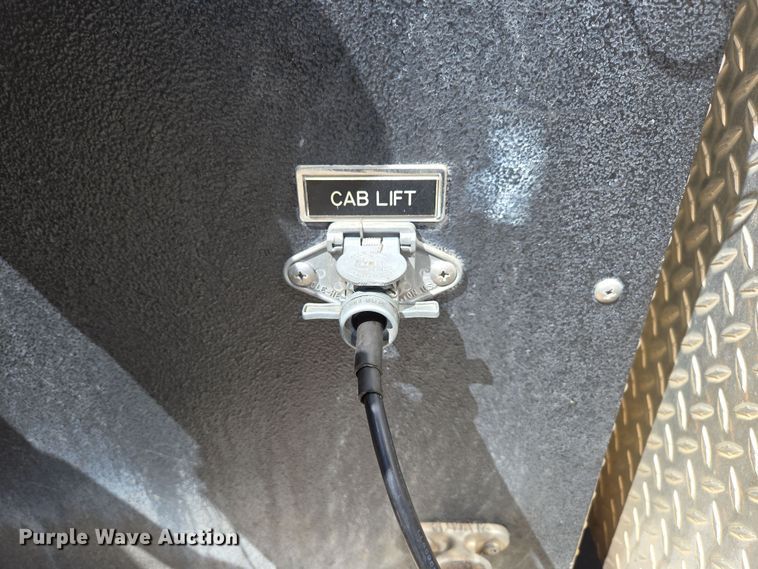 image for item DP6326 2003 HME Central States Fire Apparatus ladder fire truck