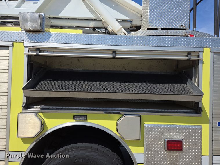 image for item DP6326 2003 HME Central States Fire Apparatus ladder fire truck