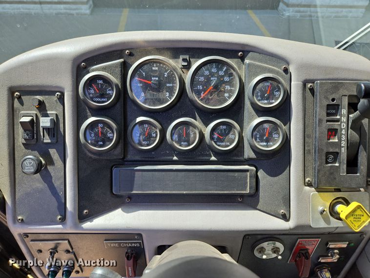 image for item DP6326 2003 HME Central States Fire Apparatus ladder fire truck