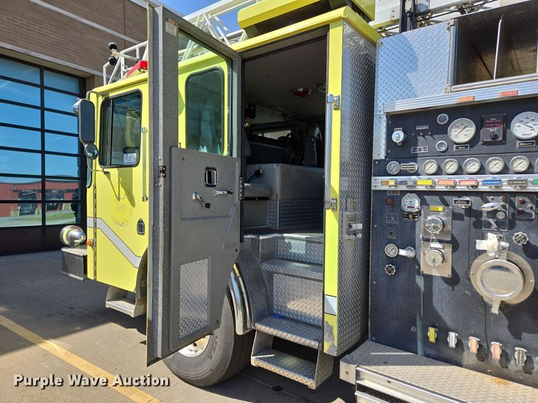 image for item DP6326 2003 HME Central States Fire Apparatus ladder fire truck