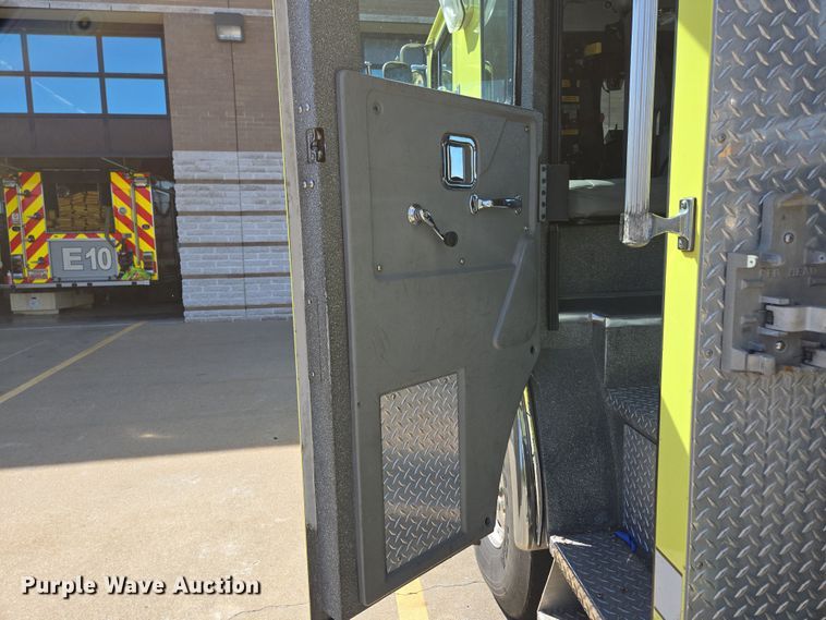 image for item DP6326 2003 HME Central States Fire Apparatus ladder fire truck