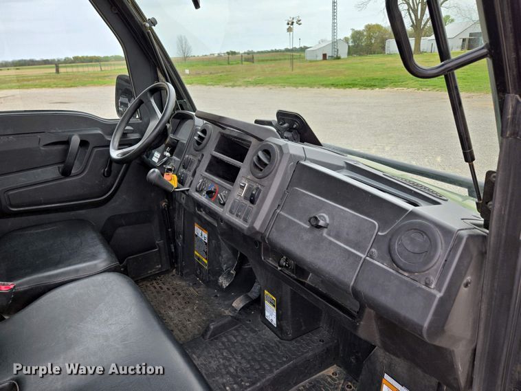 image for item DP6329 2023 John Deere Gator XUV835M utility vehicle