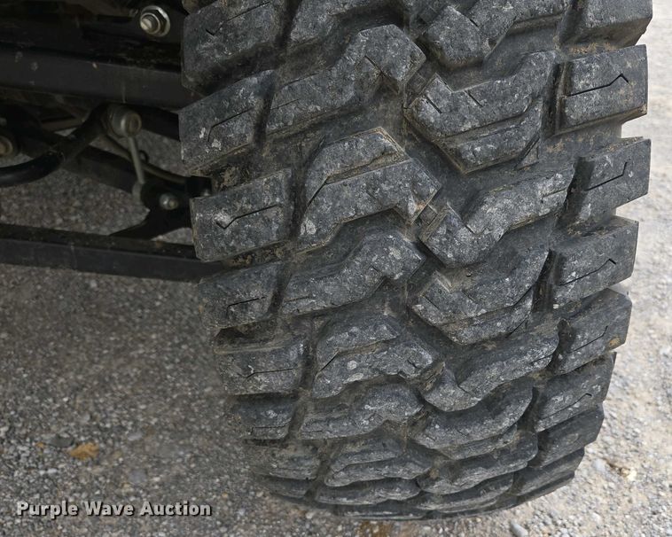 image for item DP6329 2023 John Deere Gator XUV835M utility vehicle