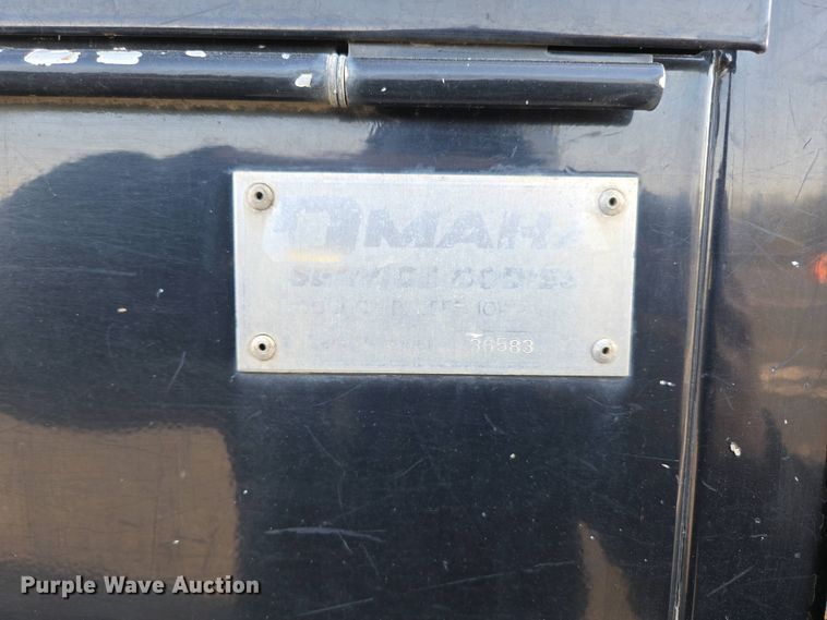 image for item DP6338 2004 Ford F350 Super Duty XL Crew Cab utility bed pickup truck