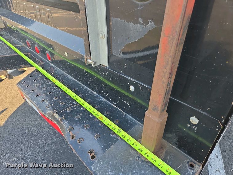 image for item DP6338 2004 Ford F350 Super Duty XL Crew Cab utility bed pickup truck