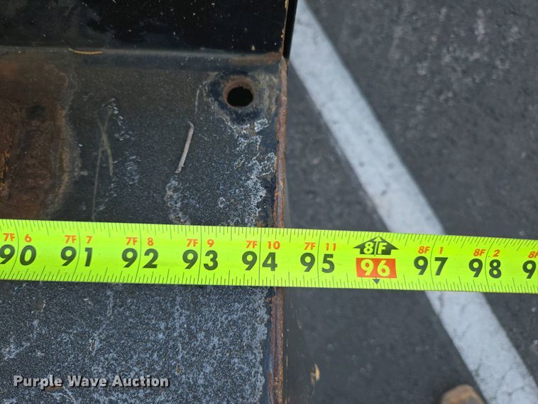 image for item DP6338 2004 Ford F350 Super Duty XL Crew Cab utility bed pickup truck