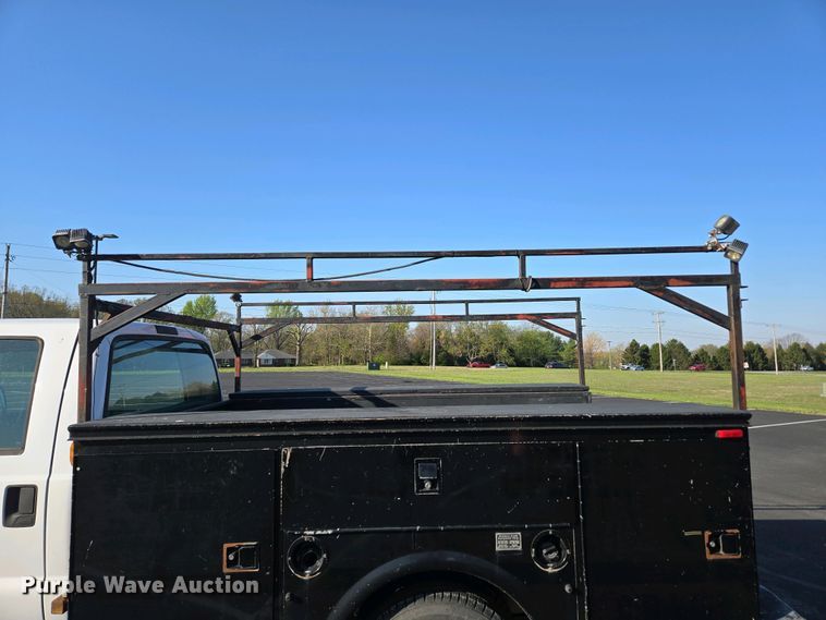image for item DP6338 2004 Ford F350 Super Duty XL Crew Cab utility bed pickup truck