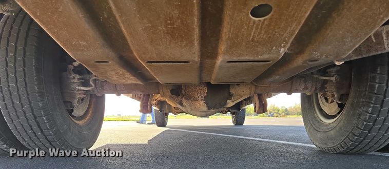 image for item DP6338 2004 Ford F350 Super Duty XL Crew Cab utility bed pickup truck