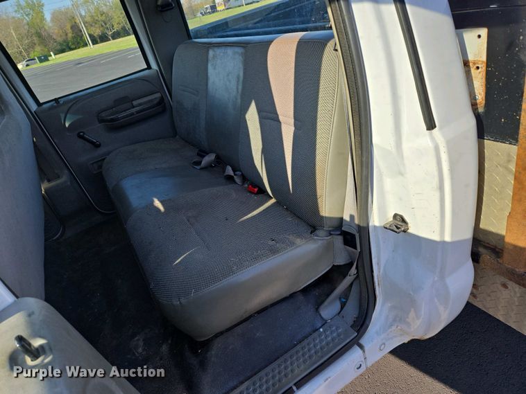 image for item DP6338 2004 Ford F350 Super Duty XL Crew Cab utility bed pickup truck