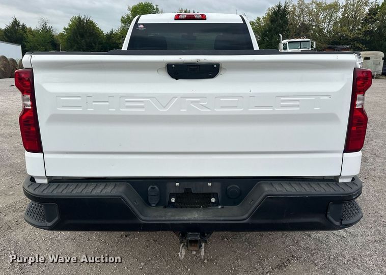 image for item DS3659 2020 Chevrolet Silverado 1500 pickup truck