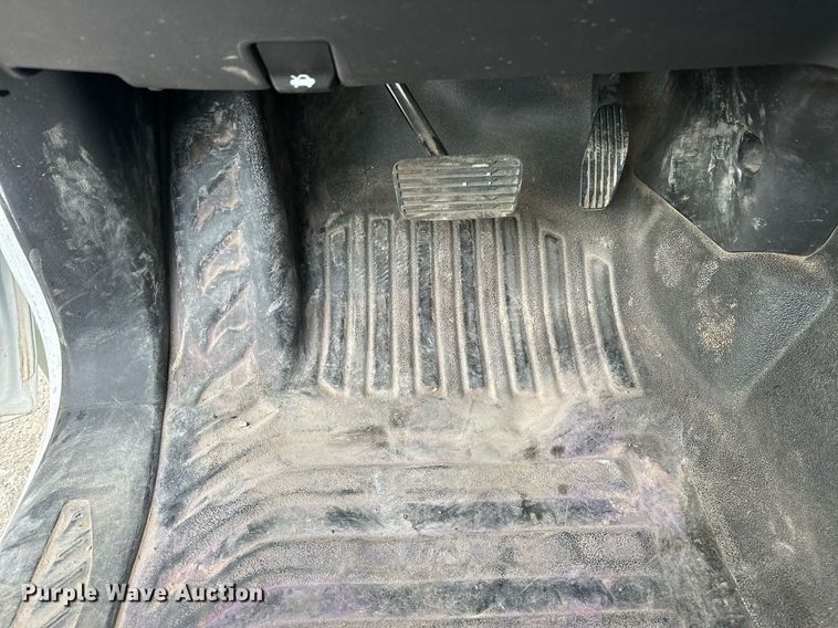 image for item DS3659 2020 Chevrolet Silverado 1500 pickup truck