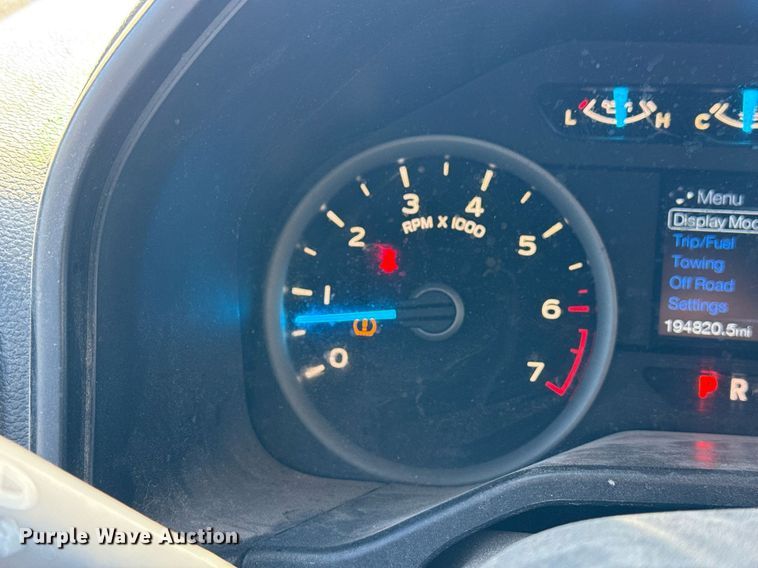 image for item DS3660 2016 Ford F150 SuperCrew pickup truck