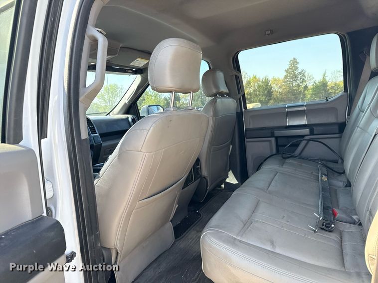 image for item DS3660 2016 Ford F150 SuperCrew pickup truck