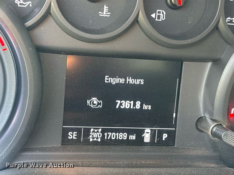 image for item DS3667 2020 Chevrolet Silverado 2500HD Crew Cab pickup truck