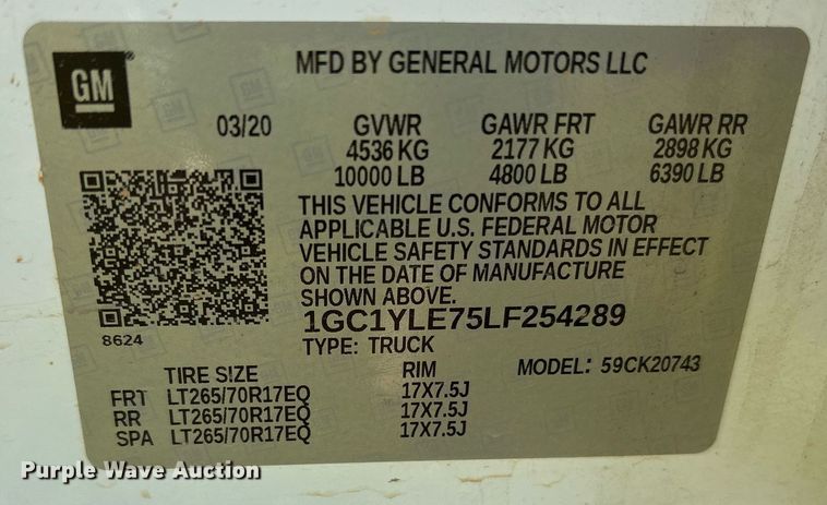 image for item DS3667 2020 Chevrolet Silverado 2500HD Crew Cab pickup truck