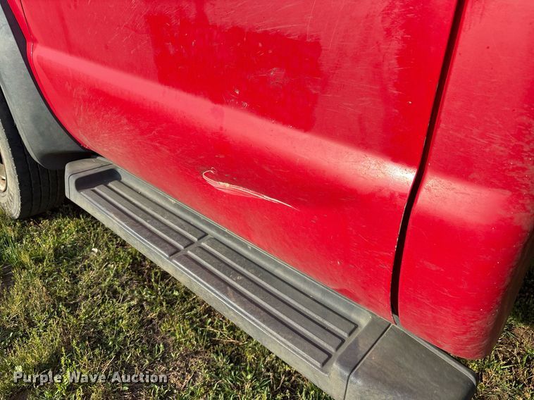 image for item DS3668 2008 Ford F450 Super Duty flatbed truck