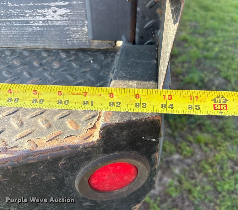 image for item DS3668 2008 Ford F450 Super Duty flatbed truck