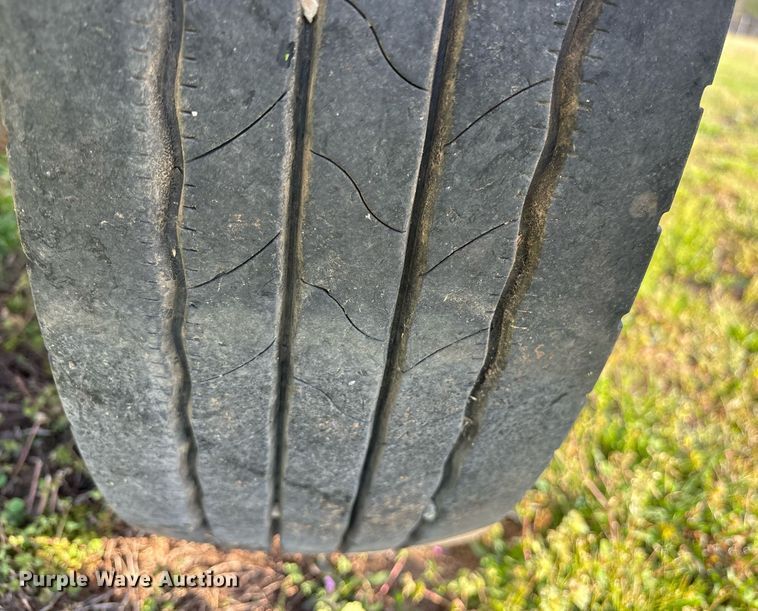 image for item DS3668 2008 Ford F450 Super Duty flatbed truck