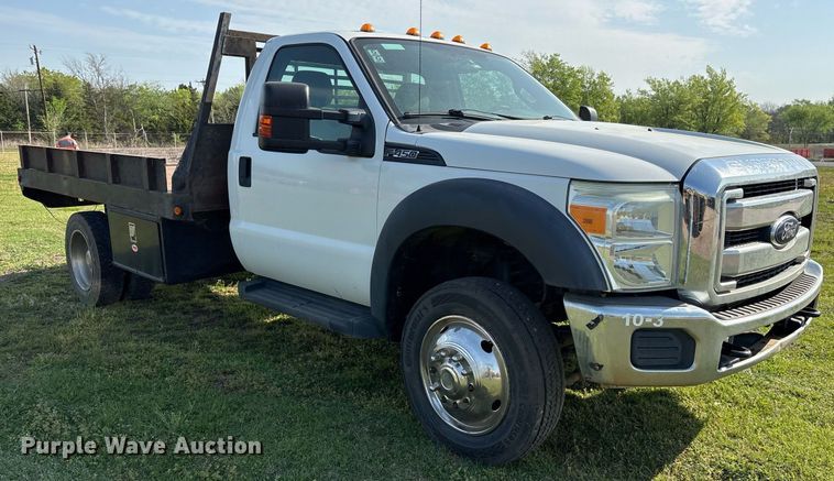 image for item DS3669 2014 Ford F450 Super Duty flatbed truck