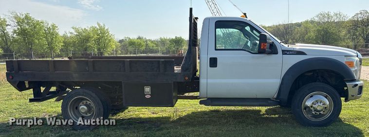image for item DS3669 2014 Ford F450 Super Duty flatbed truck