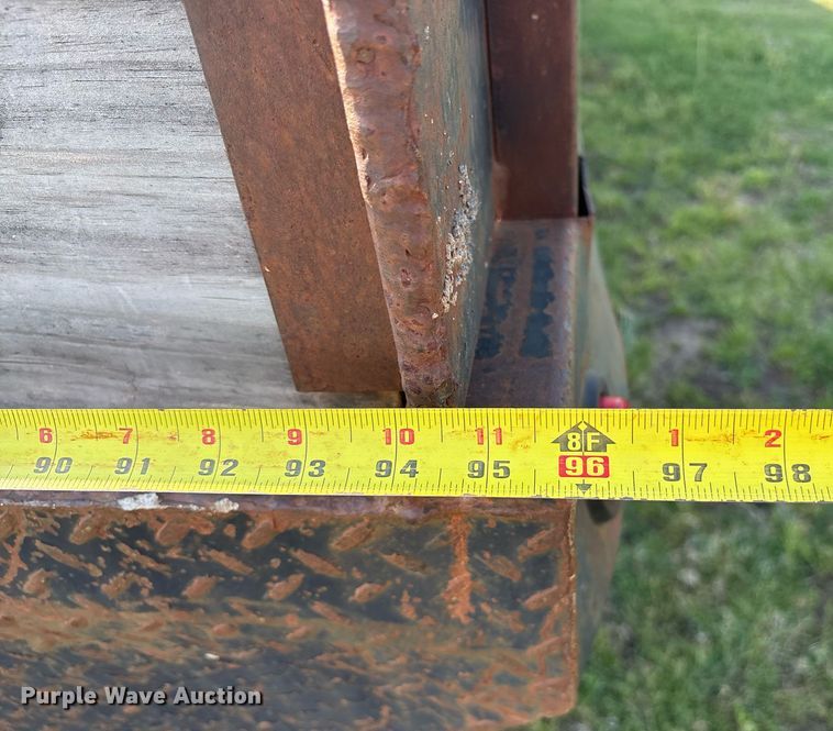 image for item DS3669 2014 Ford F450 Super Duty flatbed truck