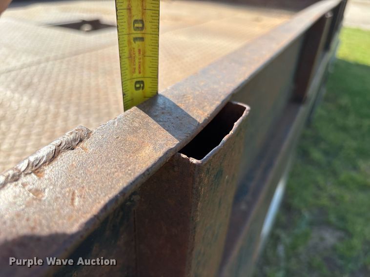 image for item DS3669 2014 Ford F450 Super Duty flatbed truck