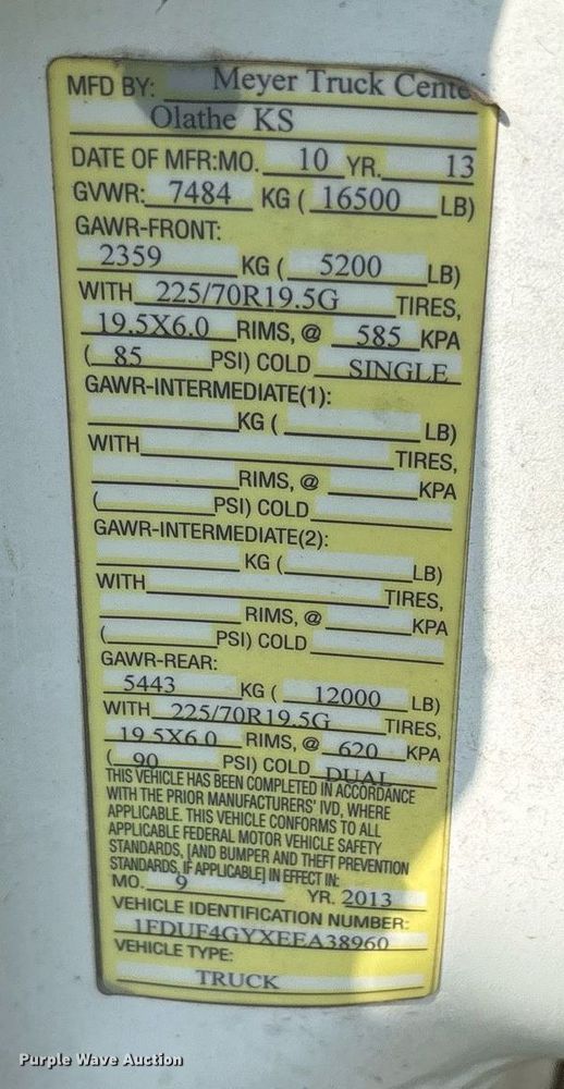 image for item DS3669 2014 Ford F450 Super Duty flatbed truck