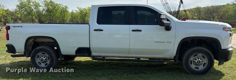 image for item DS3672 2020 Chevrolet Silverado 2500HD Crew Cab pickup truck