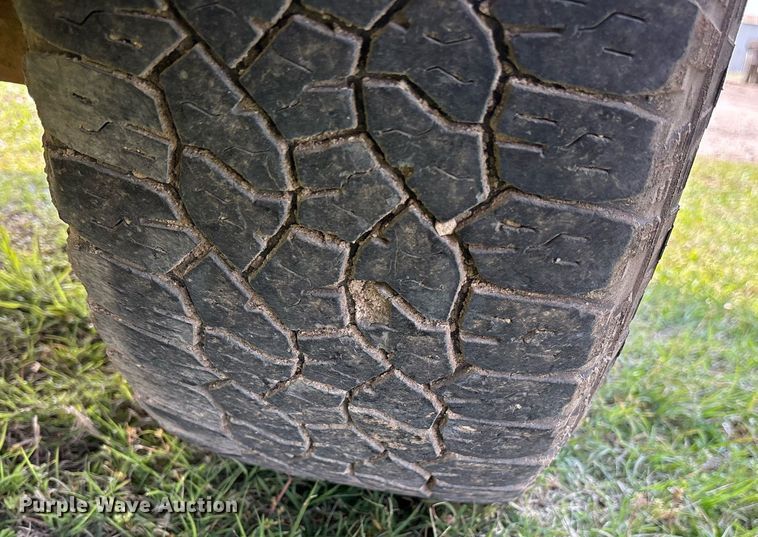 image for item DS3672 2020 Chevrolet Silverado 2500HD Crew Cab pickup truck