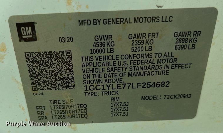 image for item DS3672 2020 Chevrolet Silverado 2500HD Crew Cab pickup truck