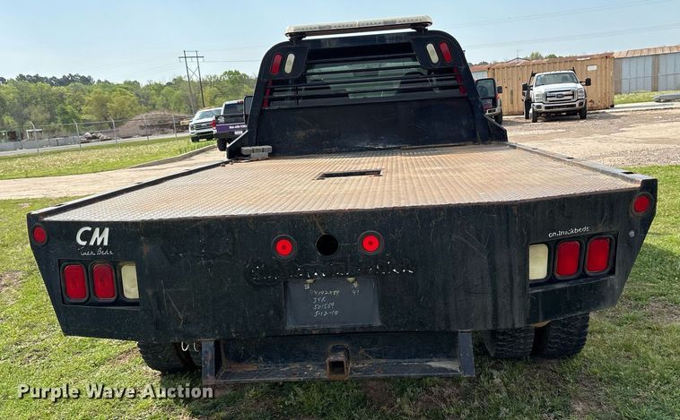 image for item DS3676 2008 Ford F550 Super Duty SuperCab flatbed truck