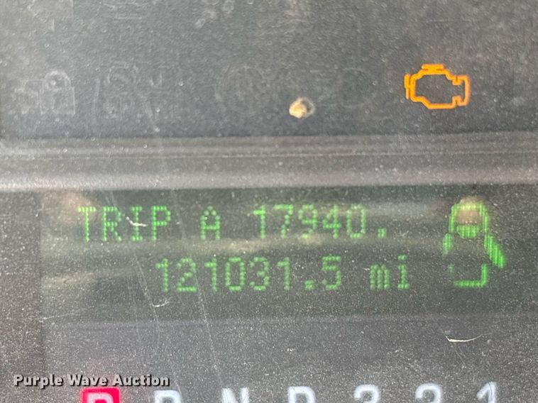 image for item DS3676 2008 Ford F550 Super Duty SuperCab flatbed truck