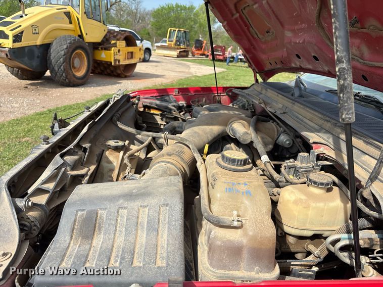 image for item DS3676 2008 Ford F550 Super Duty SuperCab flatbed truck