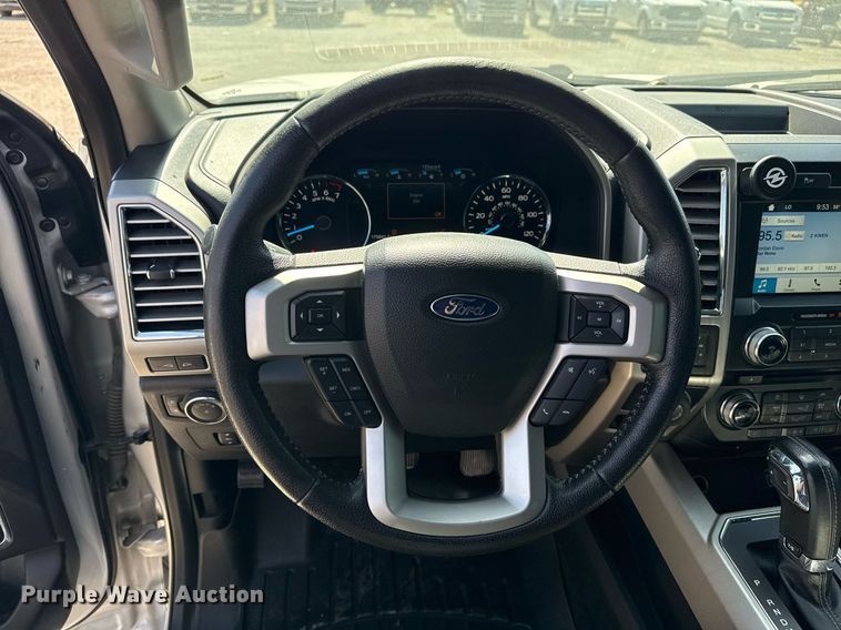 image for item DS3698 2016 Ford F150 Lariat  SuperCrew pickup truck